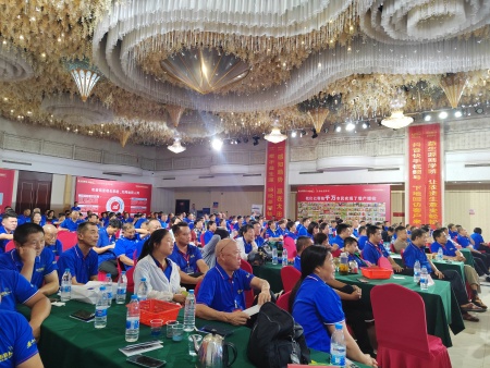 熱烈祝賀南陽(yáng)市益生源肥業(yè)G24盈利模式高峰論壇暨新品發(fā)布會(huì)圓滿(mǎn)舉行！
