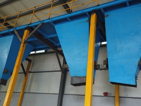 廠區(qū)設(shè)備