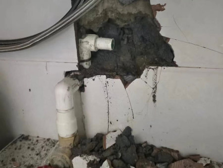 水管漏水怎么修？