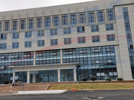 【成功案例】鶴壁市華能電子科技有限公司  貴州**環(huán)?？萍加邢薰?>
                                        </div>
                                        <h4 class=