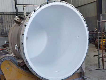衬四氟容器