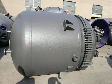 搪玻璃反应釜的测温方式