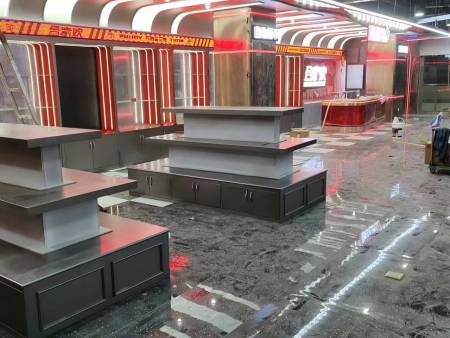 威高合家欢电玩城工地  