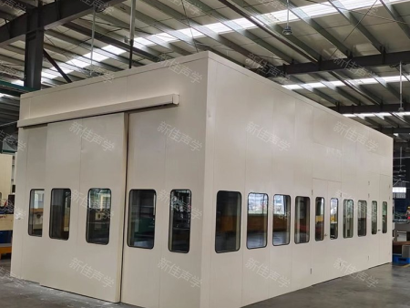 液晶屏裁切隔音房