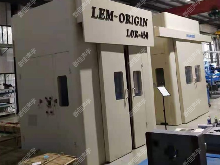 双开门测试静音房