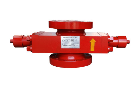 SFZ13-35单闸板防喷器
