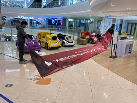 兰州吾悦广场花瓣雨活动活动照片