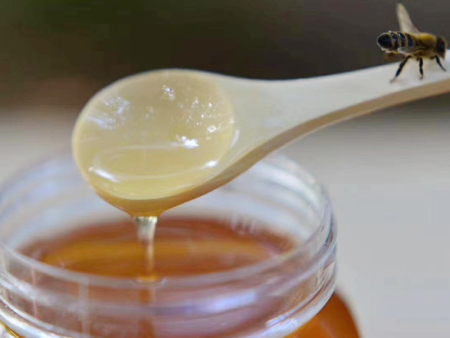 如何辨别真蜜和假蜜 ？