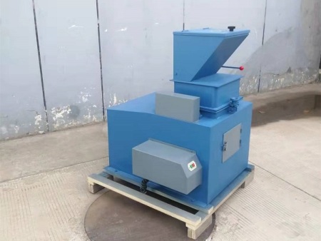 煤炭錘式破碎縮分機(jī)的故障處理