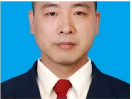 姓名，林圣爱  职务，采编