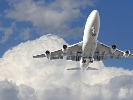 航空运输