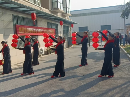 衡阳县女子鼓乐艺术团来我院慰问演出