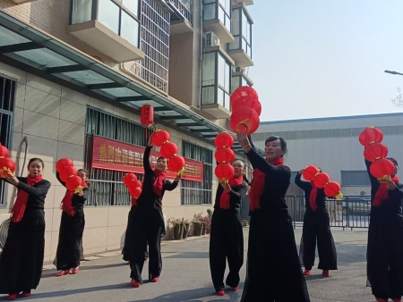 衡阳县女子鼓乐艺术团来我院慰问演出