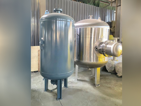 半容积式换热器 