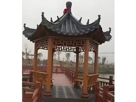 木质凉亭