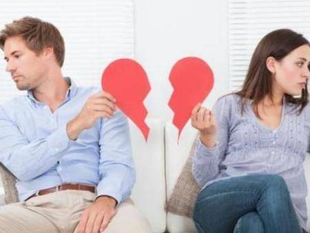 婚外情住一起算重婚吗？