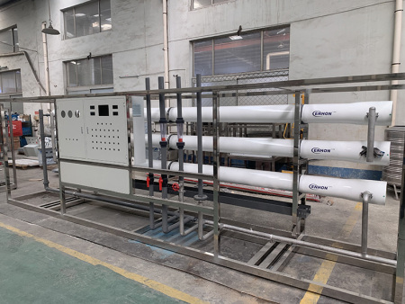 反渗透设备的工作原理是什么