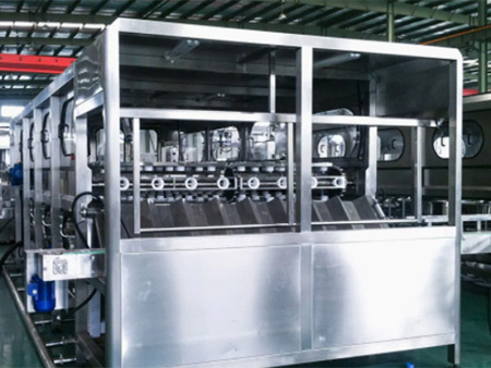 桶装水生产线
