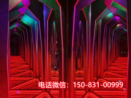 商家能把镜子迷宫投资运营较好的关键因素有哪些