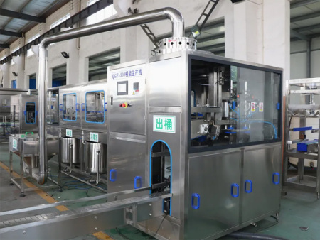 桶装水生产线