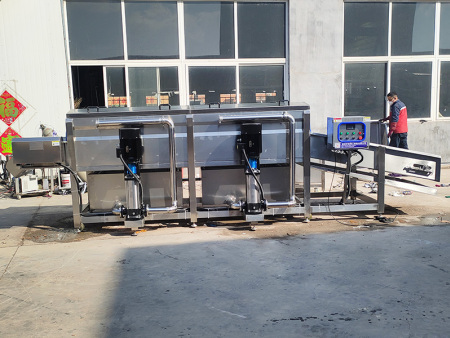 玉米滚杠清洗机