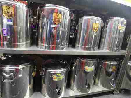 各种型号保温桶