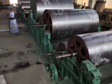 B272A型精纺梳毛机