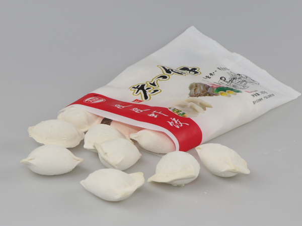 速凍水餃的制作工藝與傳統(tǒng)水餃有何區(qū)別？速凍水餃廠家為您解答
