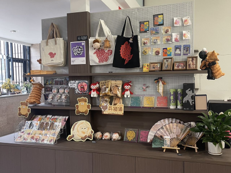 唐潮来了入驻陕美博文创店