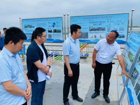 江西鄱陽湖管理局局長徐志文率隊調研洪湖底泥洗脫生態修復試驗項目