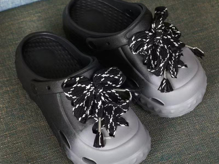 4898  渐变鞋带女款洞洞鞋35-40