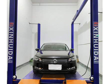 链条试四柱停车位