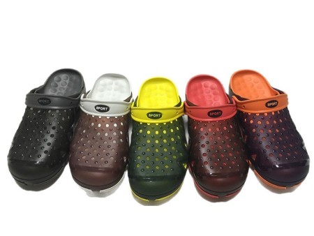 4876  男士双色洞洞鞋40-45