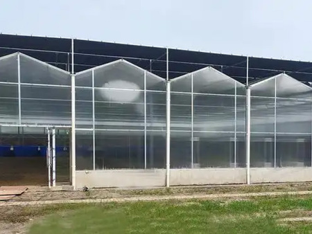 PC板温室