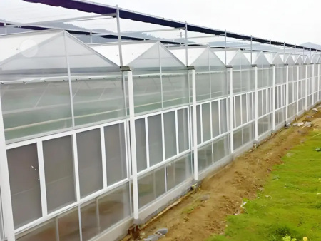 PC板温室