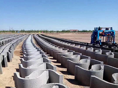 兰州异形件,水泥盖板,水泥围墙板,水泥井盖,路缘石-甘肃鑫东森水泥制品厂家