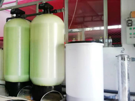 软化水设备制备软化水的方法