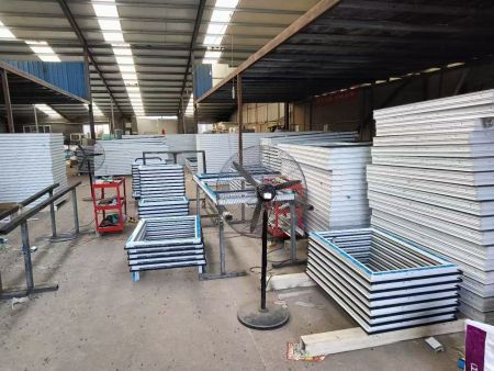 铝合金门窗安装施工工艺详解