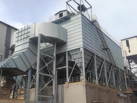 唐山某钢铁公司固废袋式除尘器