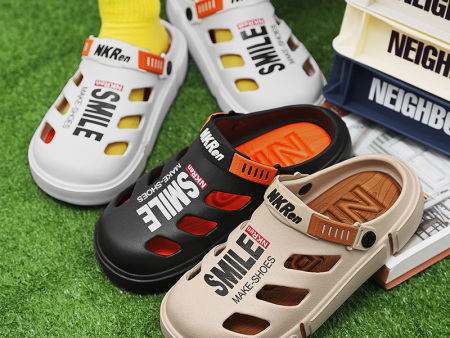 5485   镂空洞洞鞋男三条贴字39-46