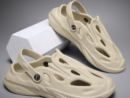 5540  不规则洞洞鞋男39-45