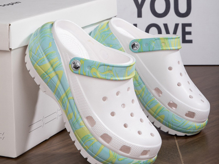 5578   增高印刷女款洞洞鞋36-41