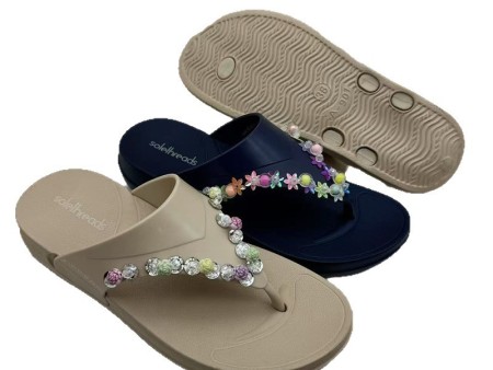 5560   女款人字拖带钻36-41