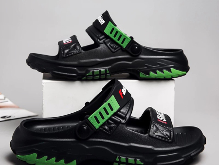 5608   双带火焰描漆凉鞋男39-44