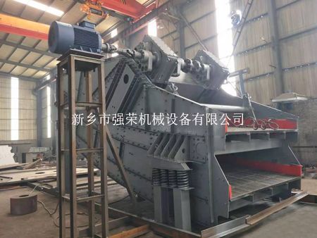 河南廠家：香蕉振動篩的簡單介紹