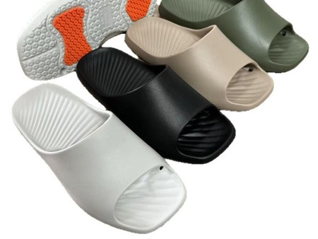 5656   情侣方形头浴室一字拖36-45