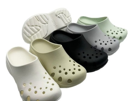 5687 女款大小点包头鞋35-40