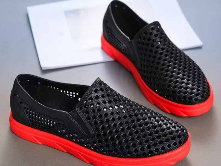 5702   网面一脚蹬男39-45