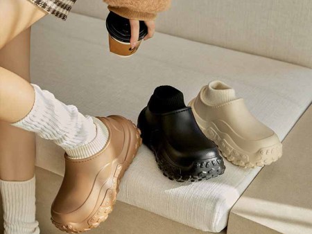 5723 套脚包头洞洞鞋女 35-40