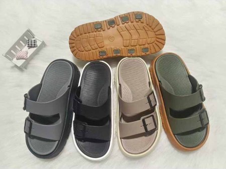 5739   中厚底双带一字拖男40-45